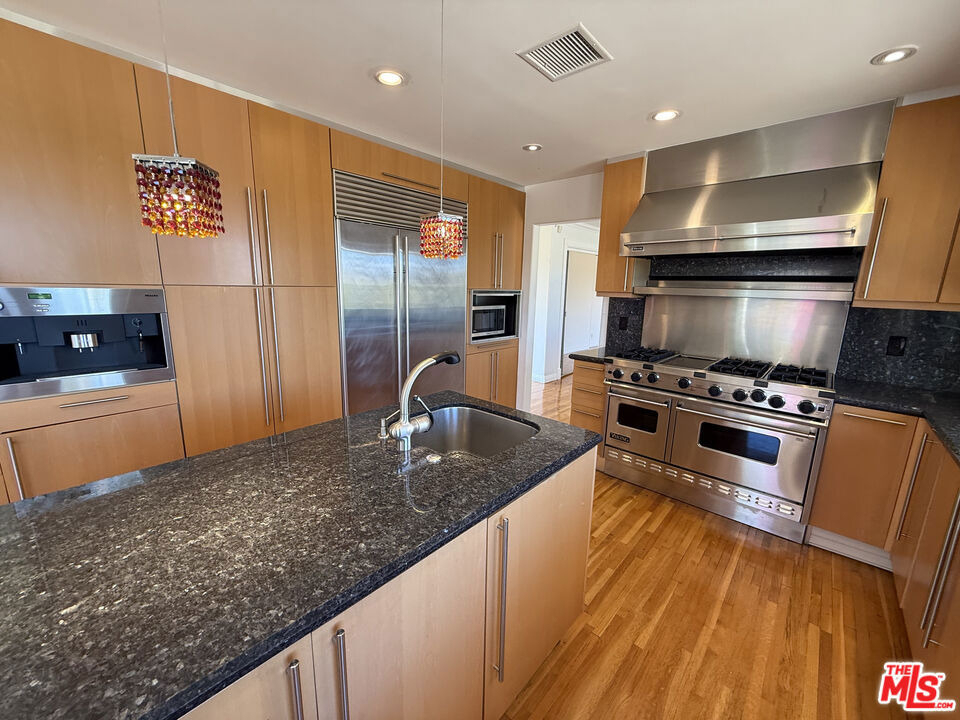 4613 Reforma Road - Photo 6
