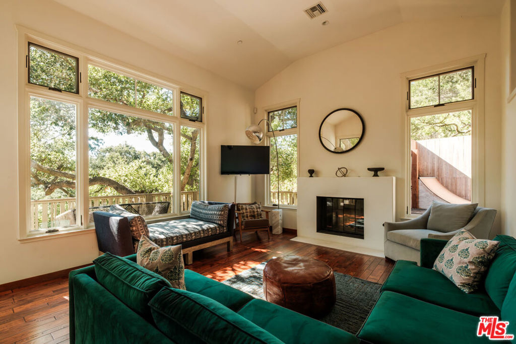21717 Encina Road - Photo 4