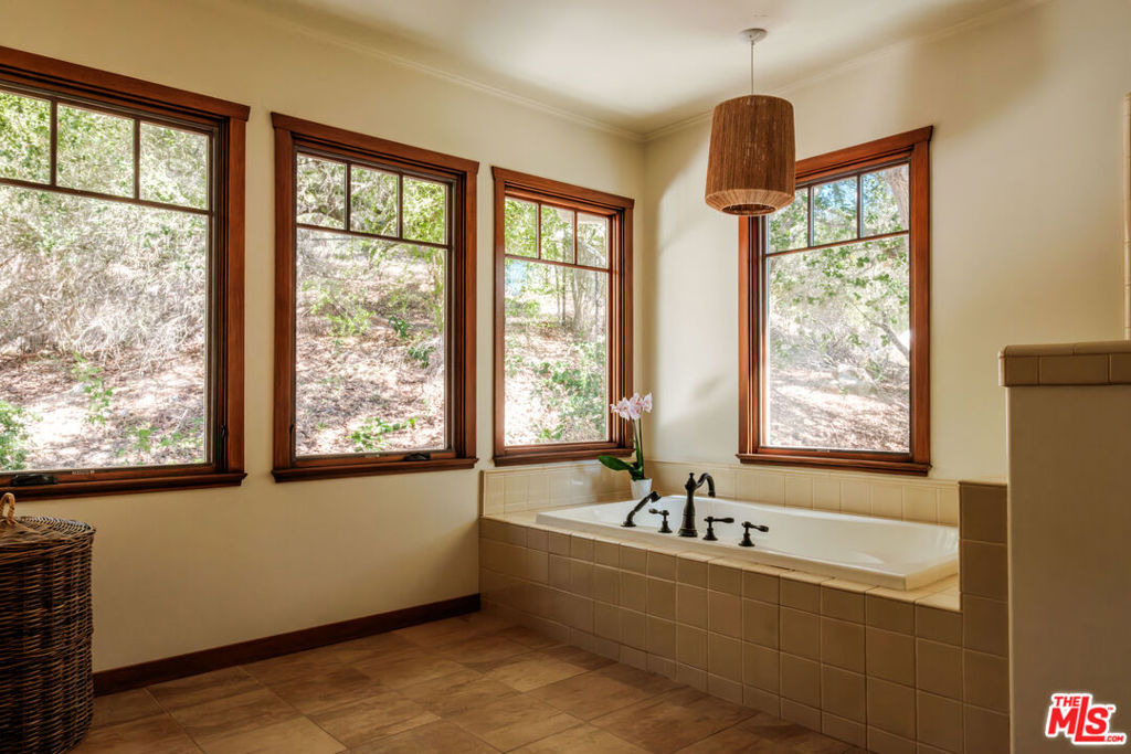21717 Encina Road - Photo 29