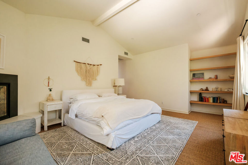 21717 Encina Road - Photo 24