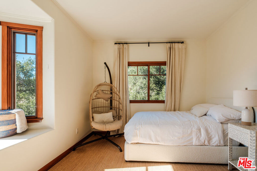 21717 Encina Road - Photo 32