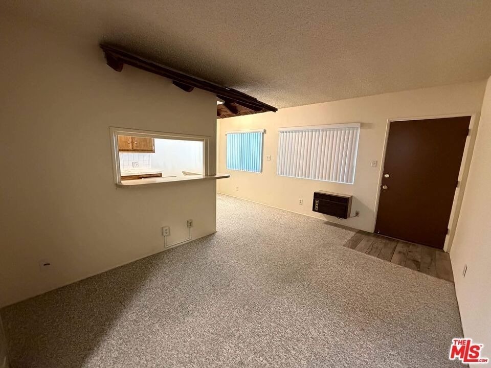 307 N Curtis Avenue - Photo 7