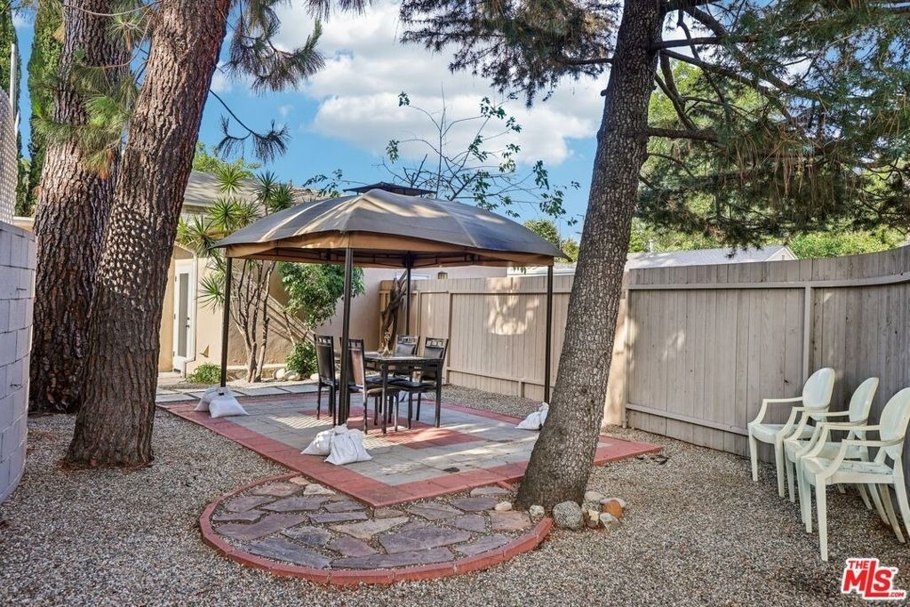 6727 1/2 Orion Avenue - Photo 0