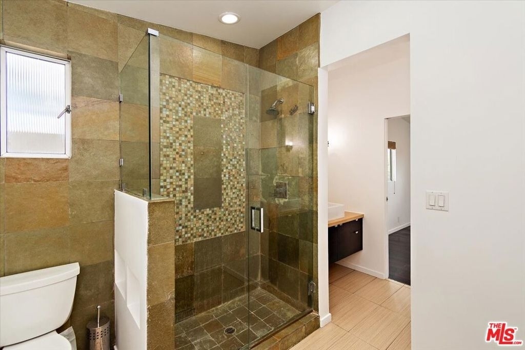 12913 Gilmore Avenue - Photo 19