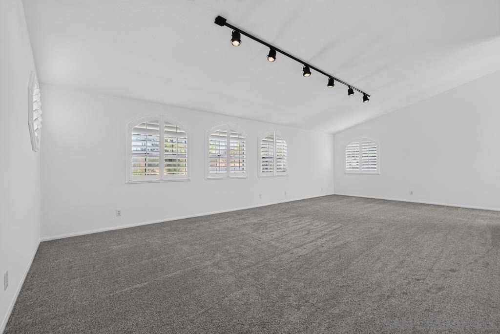 13887 Carriage Rd - Photo 39
