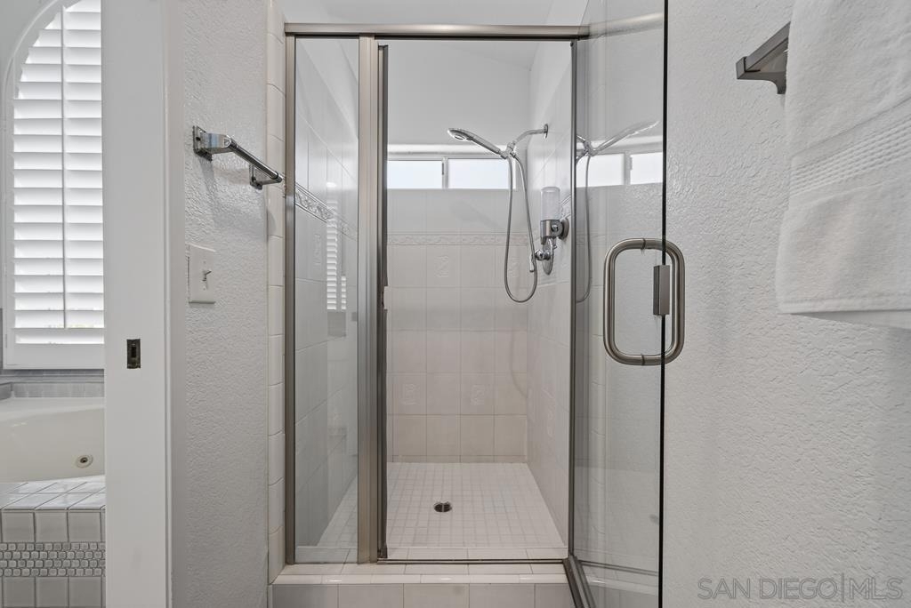 13887 Carriage Rd - Photo 31