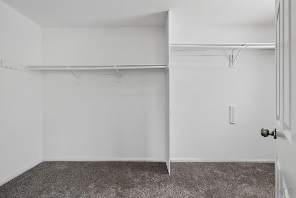 13887 Carriage Rd - Photo 32