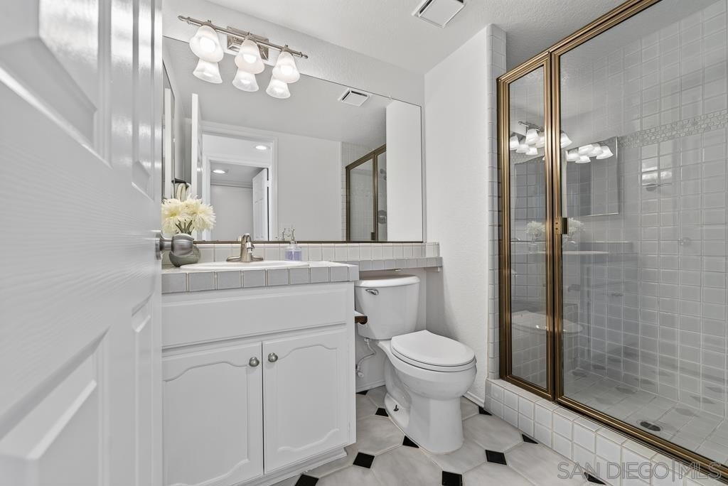 13887 Carriage Rd - Photo 24