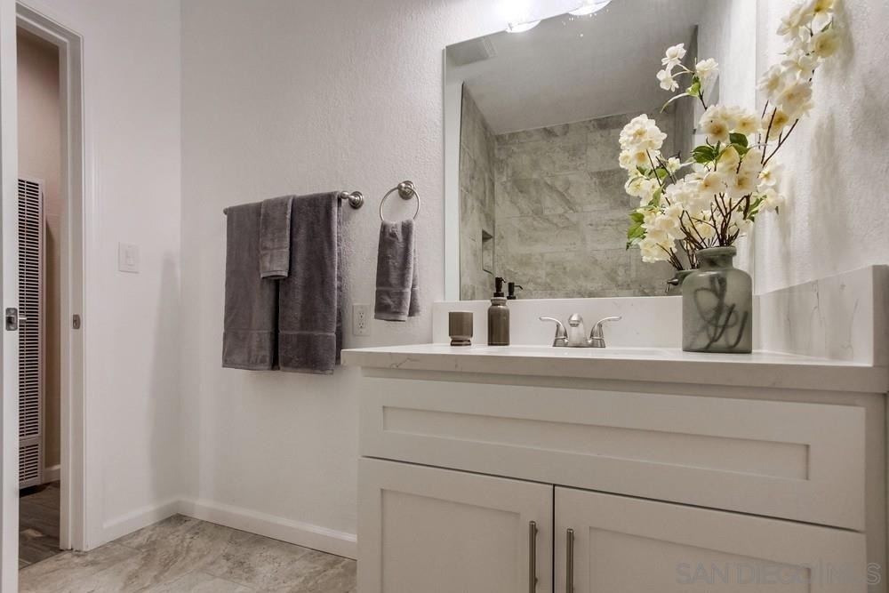7021 Central Ave - Photo 14