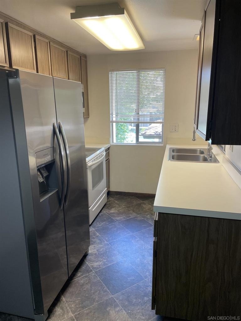 5350 Baltimore Dr. - Photo 3