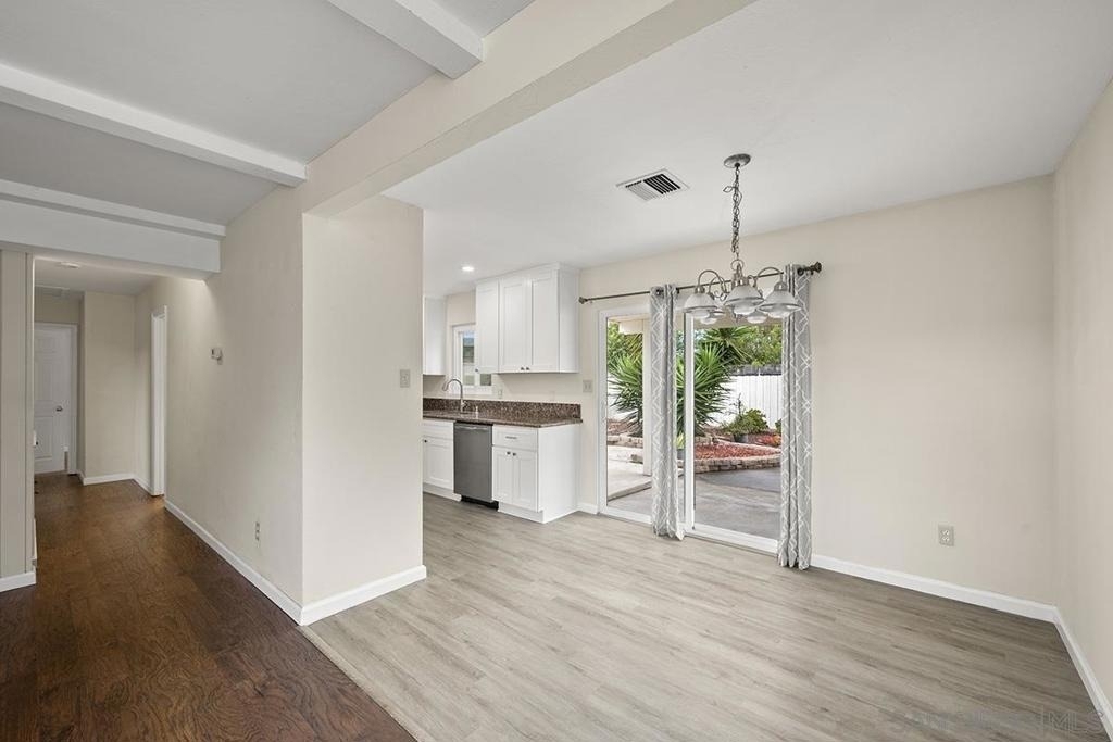4148 Cole Way - Photo 14
