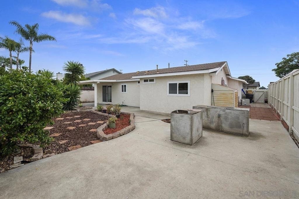 4148 Cole Way - Photo 35