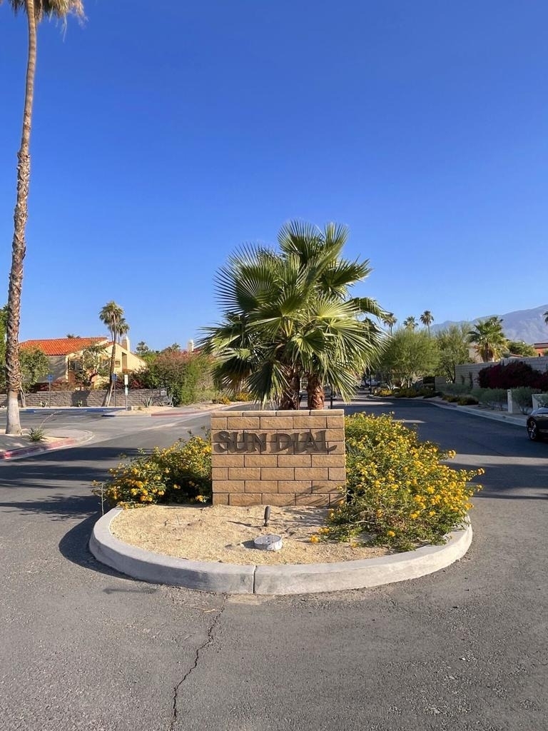 494 E Calle Begonia - Photo 0