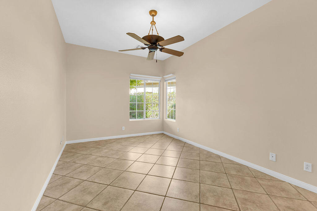 79851 Carmel Valley Avenue - Photo 17