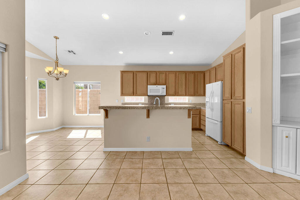 79851 Carmel Valley Avenue - Photo 7