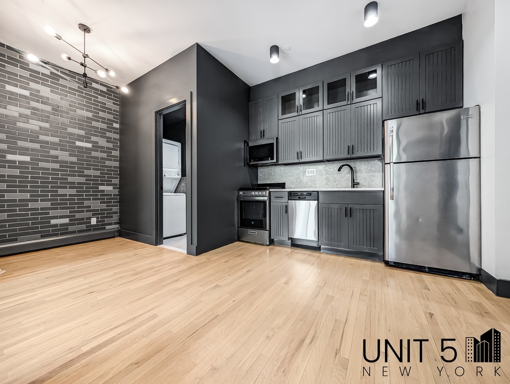 15 Judge Street - Photo 0