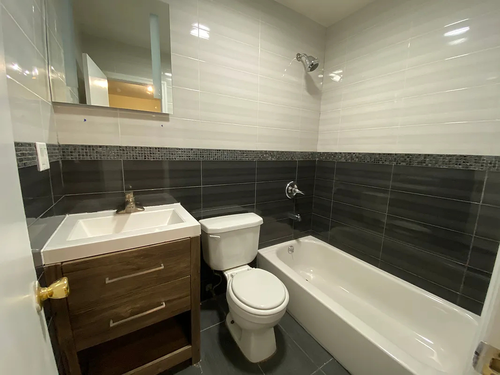 237 Kingston Avenue - Photo 5