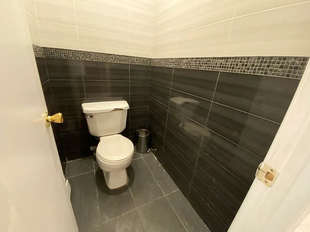 237 Kingston Avenue - Photo 8