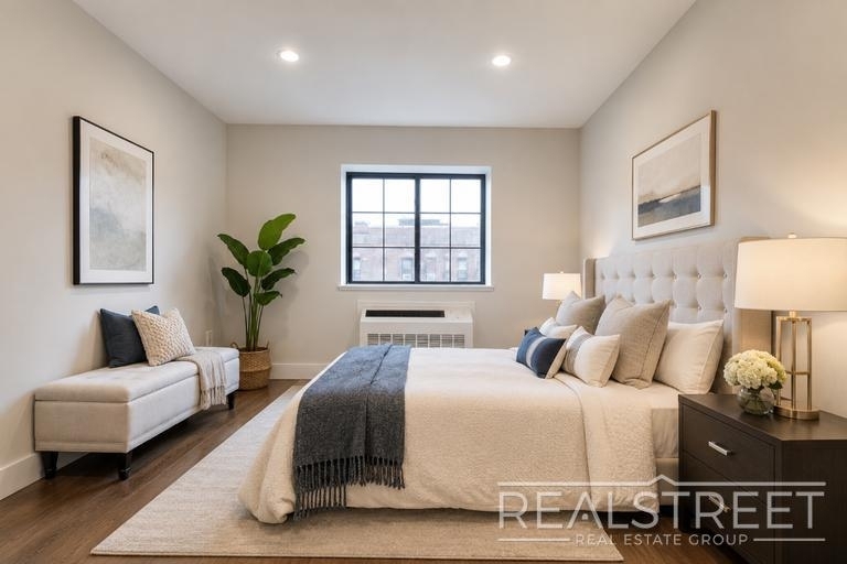 1337 Nostrand Ave - Photo 3