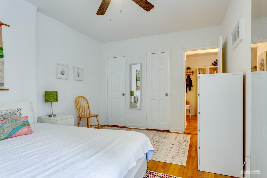 715 Ocean Parkway - Photo 7