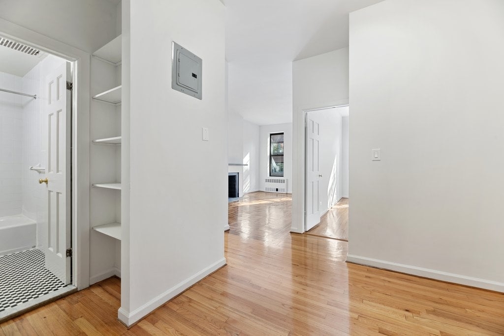East 84th Street - Photo 2