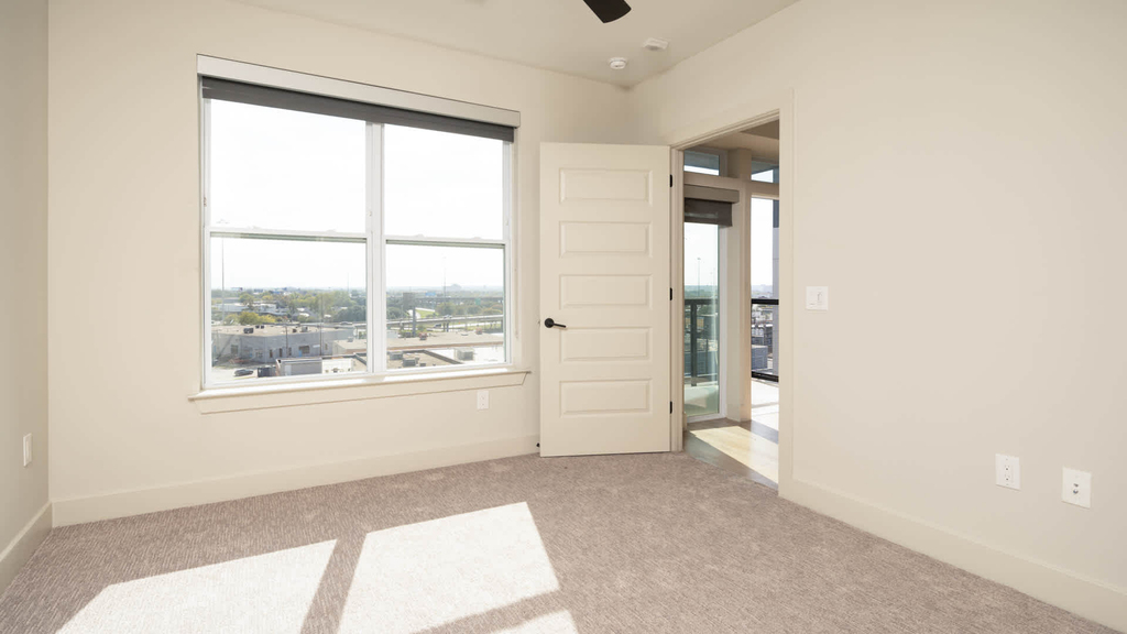 2900 Canton St - Photo 19