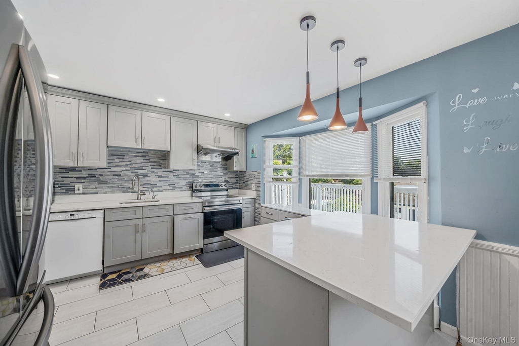 309 Sunrise Drive - Photo 17