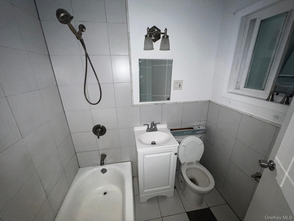 6218 60th Drive - Photo 5