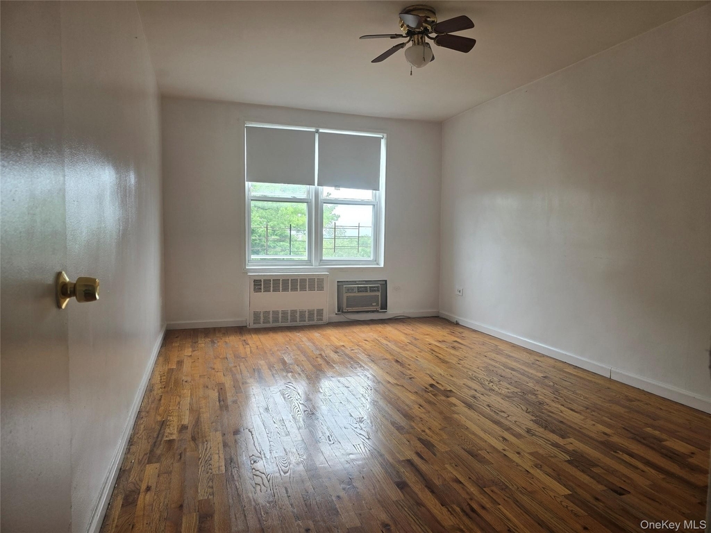 83-36 Beverly Road - Photo 7