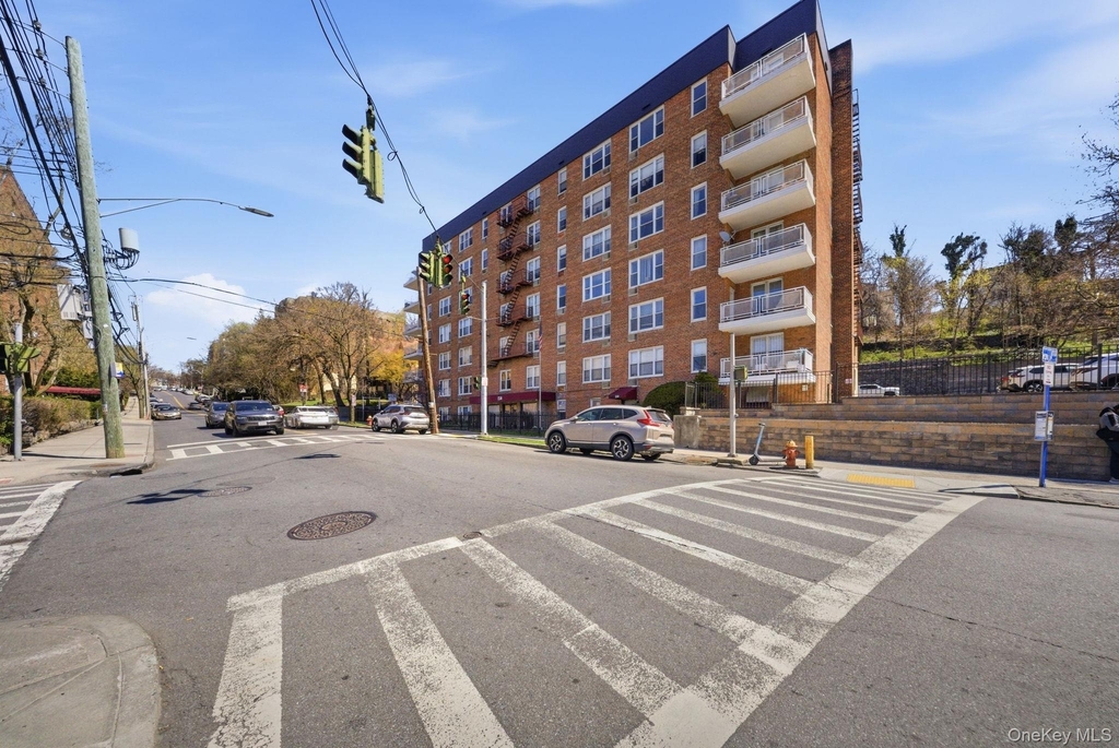 250 N Broadway - Photo 33