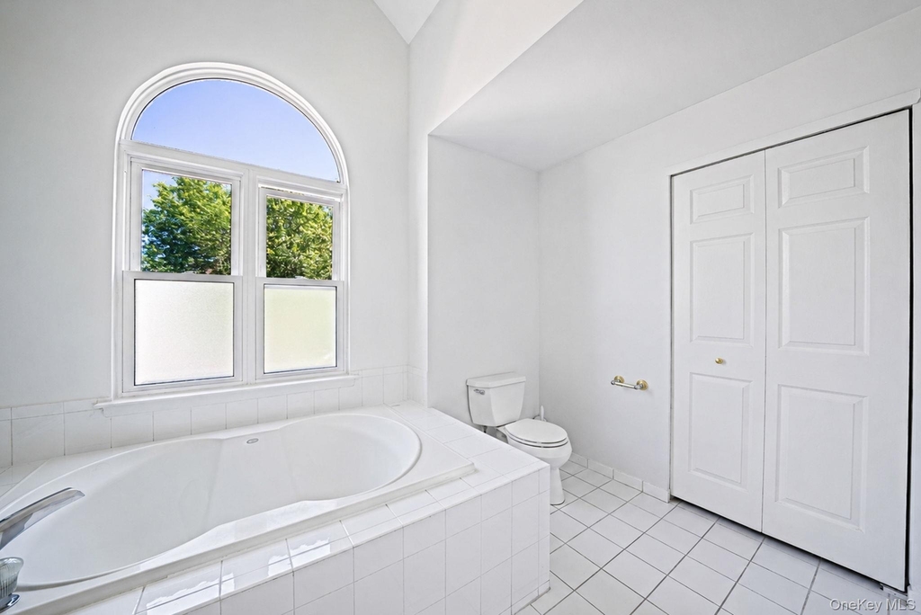 101 Raspberry Court - Photo 32