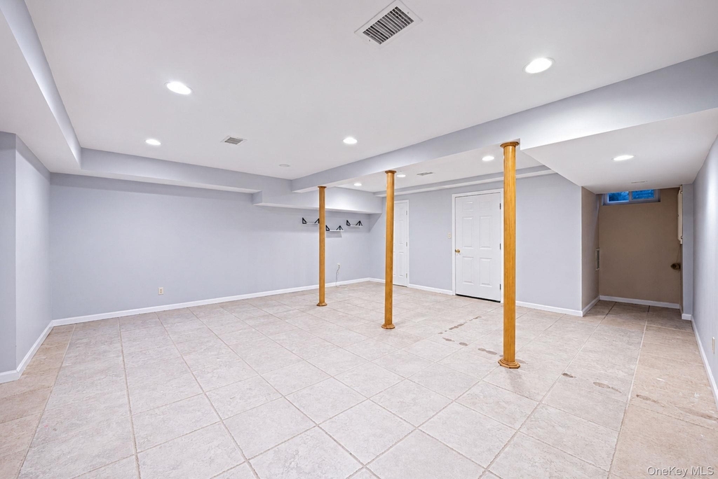 101 Raspberry Court - Photo 36