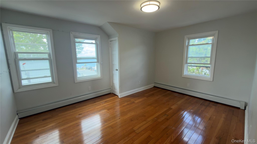 10 Greenwich Avenue - Photo 13