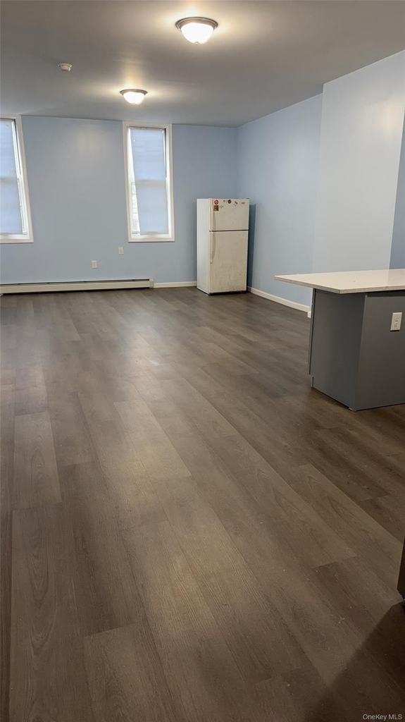 8748 78th Street - Photo 5