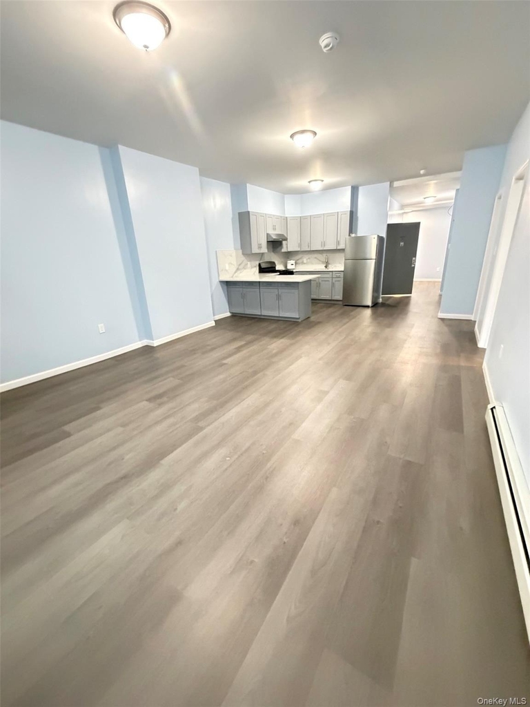 8748 78th Street - Photo 3