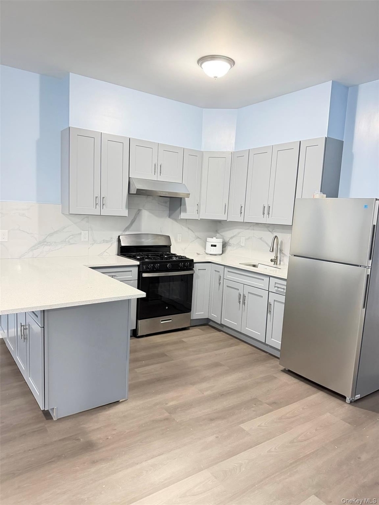 8748 78th Street - Photo 13