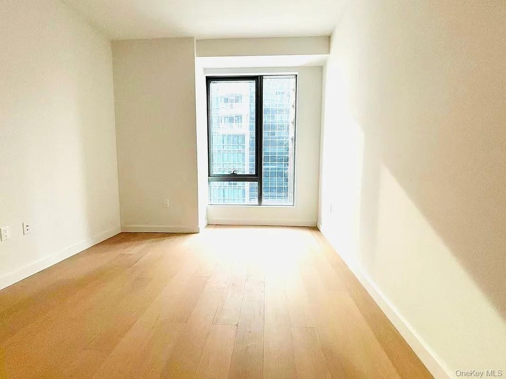 3371 Prince Street - Photo 6