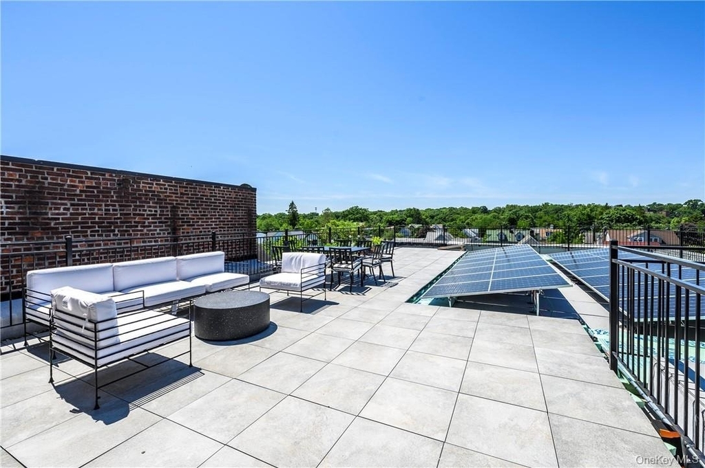 139 Fifth Avenue - Photo 12