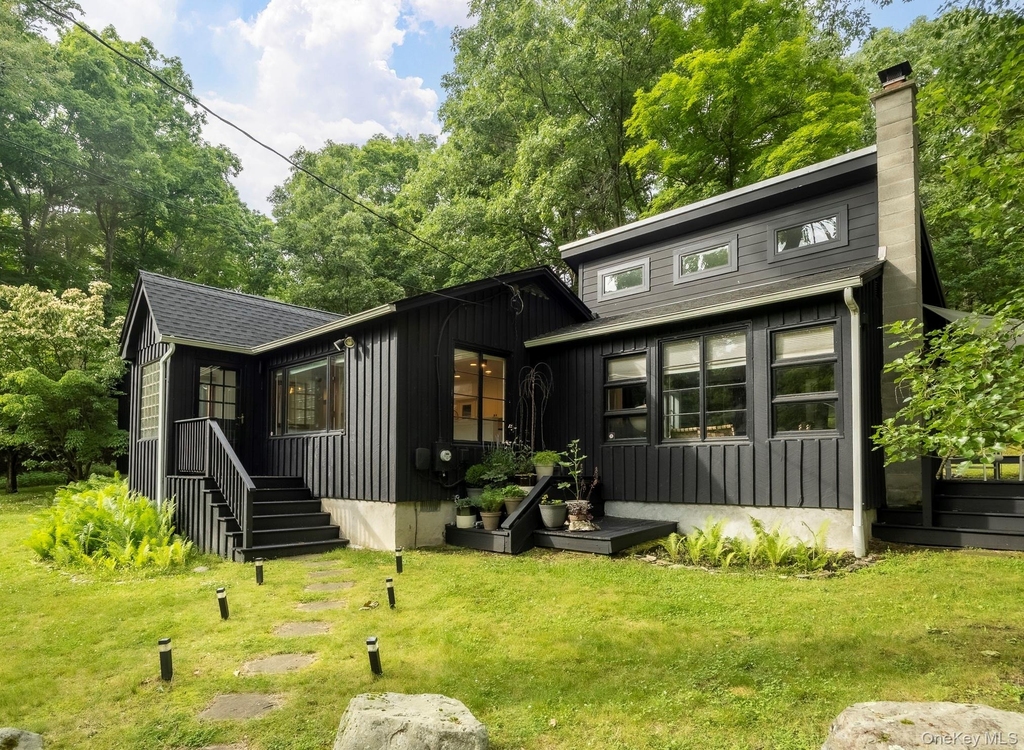 46 E Pond Lilly Road - Photo 0