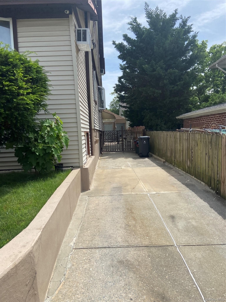 85-15 85th Street - Photo 21