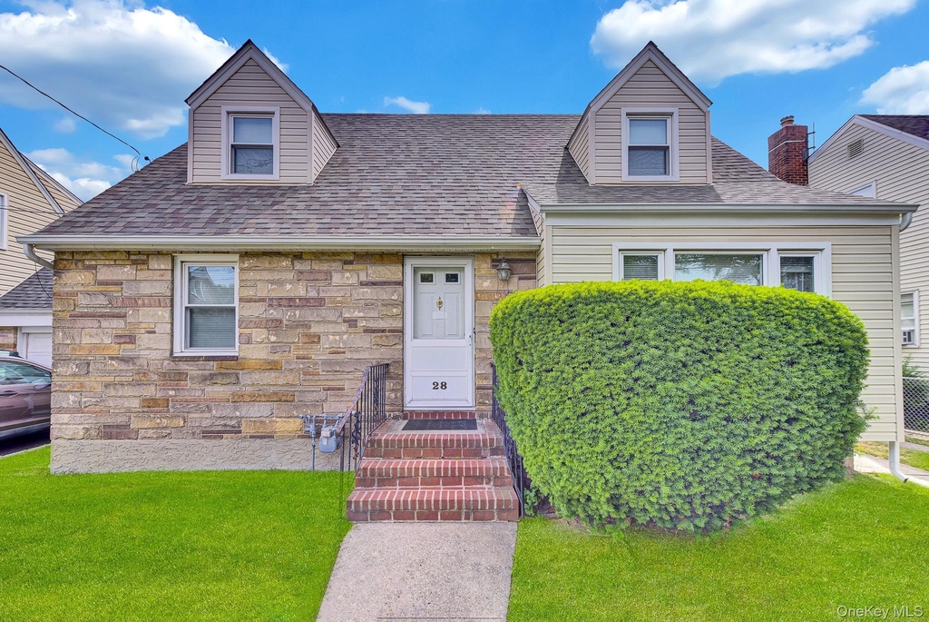 28 N 12th Street - Photo 1