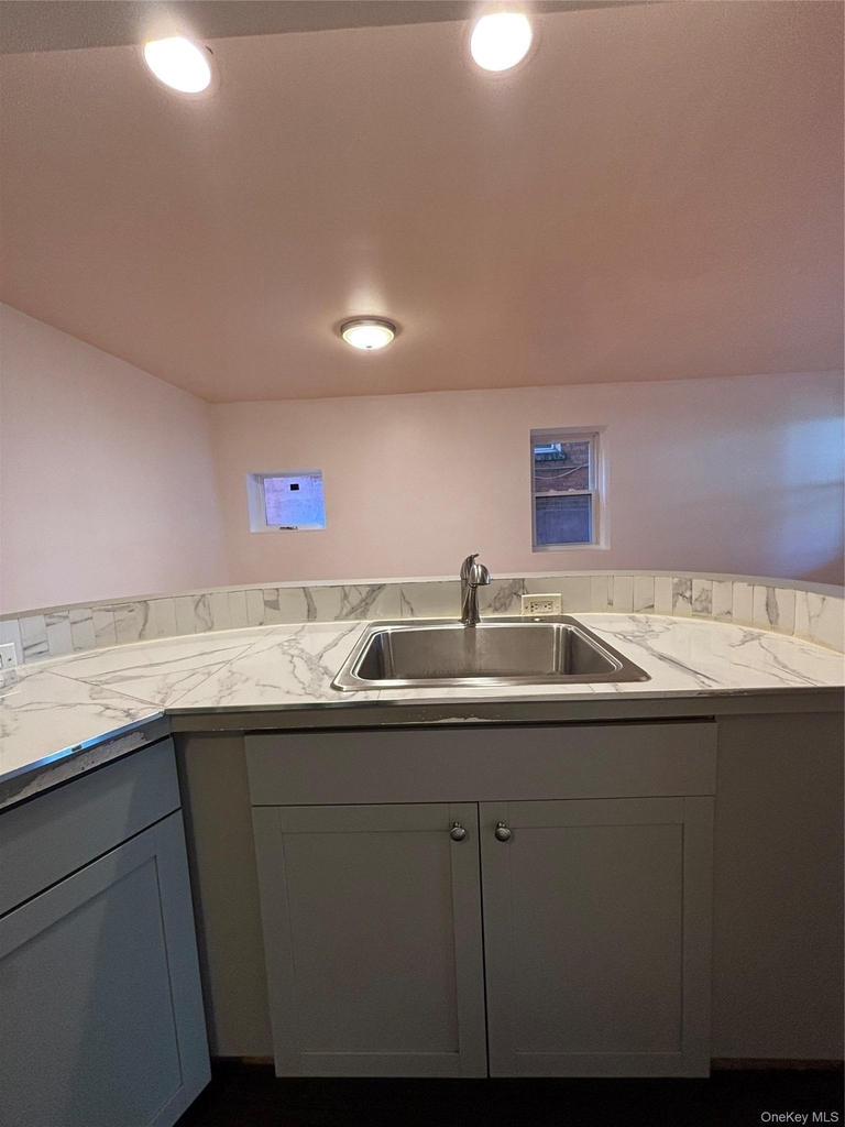 185 Union Street - Photo 7