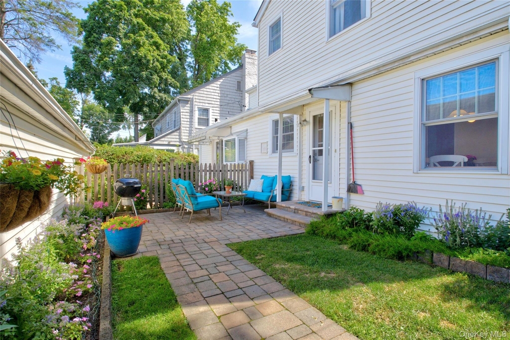 21 Travers Street - Photo 28
