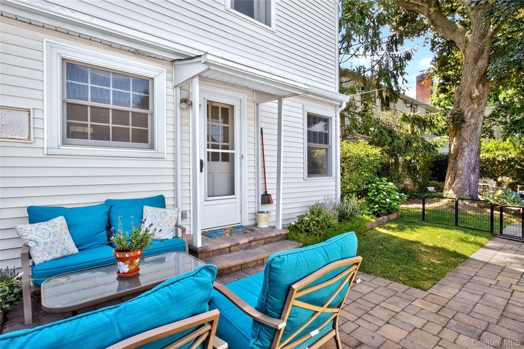 21 Travers Street - Photo 27