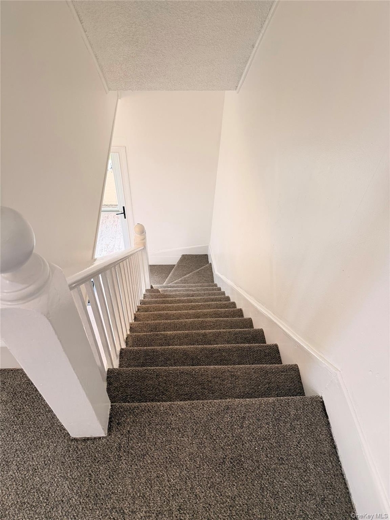 406 Tower Avenue - Photo 21
