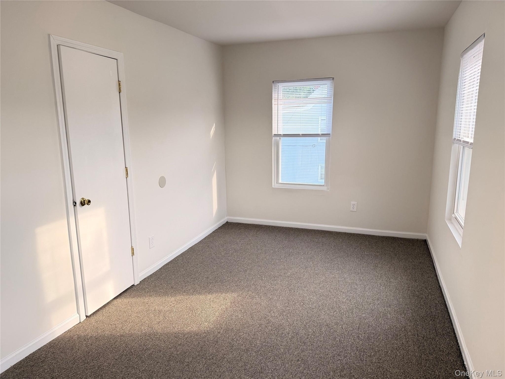 406 Tower Avenue - Photo 14