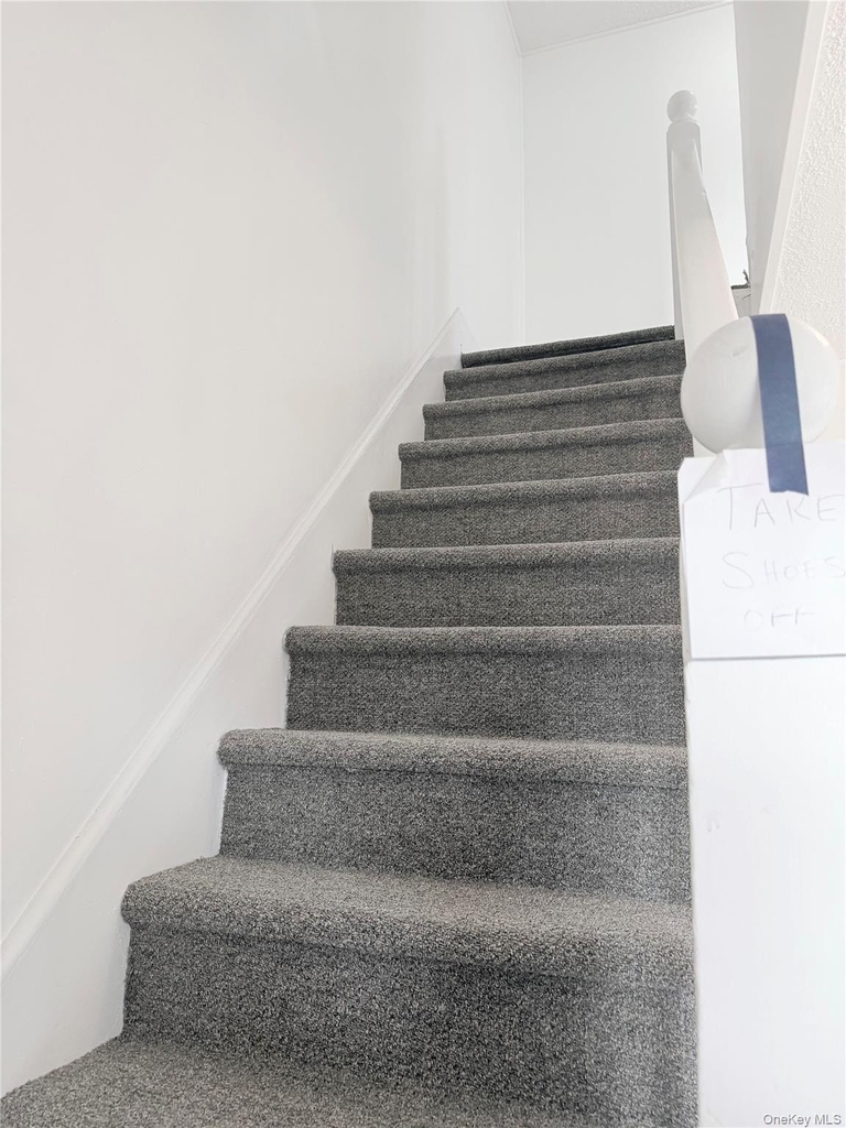 406 Tower Avenue - Photo 11