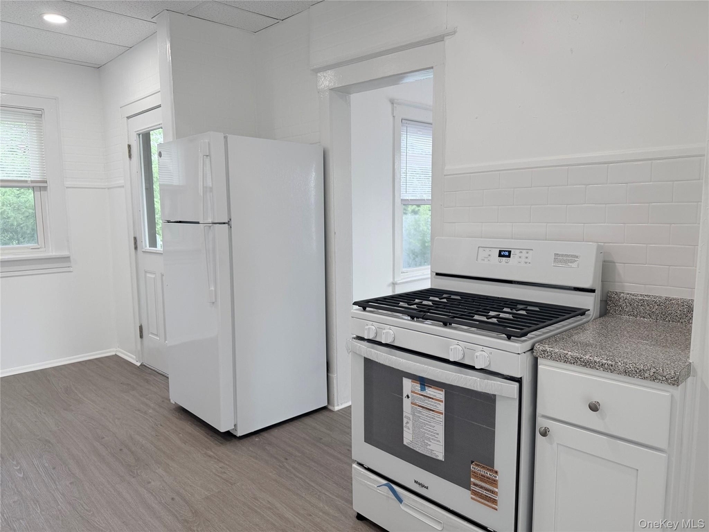 406 Tower Avenue - Photo 1
