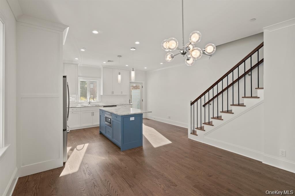 31 Maple Avenue - Photo 2