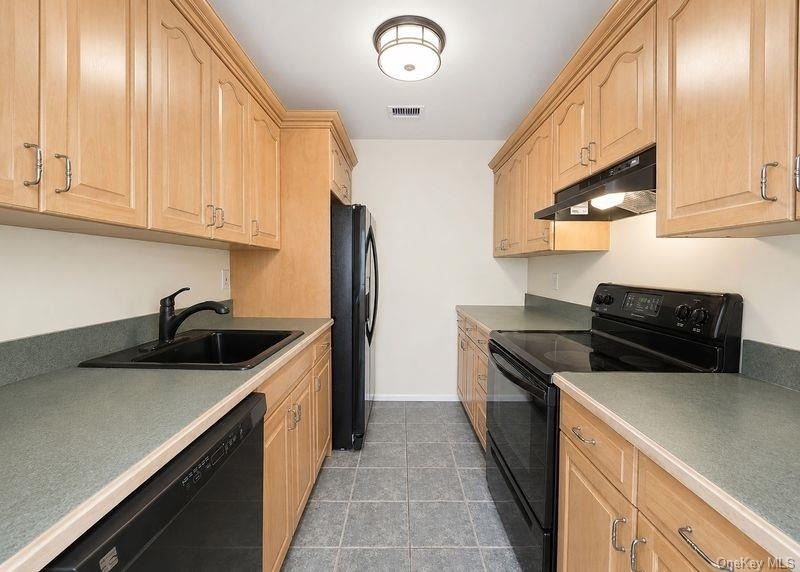 79 Birchwood Road - Photo 8